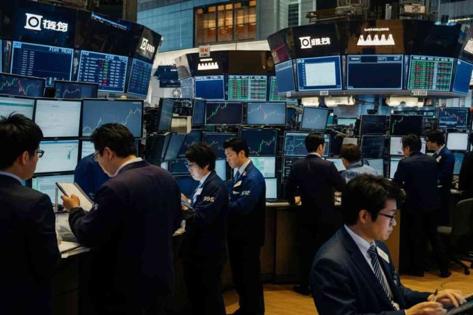 Tokyo apre in rialzo: +0,44% per la Borsa
