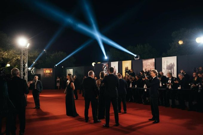 Toni Servillo conquista la Coppa Volpi maschile con La Grazia