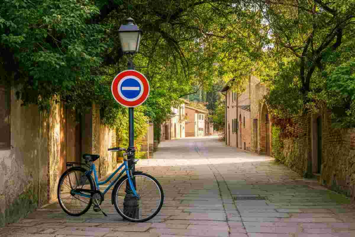 Tragedia a Vicenza: Stefano, 13 anni, perde la vita investito da un'auto pirata, arrestato un giovane di 23 anni