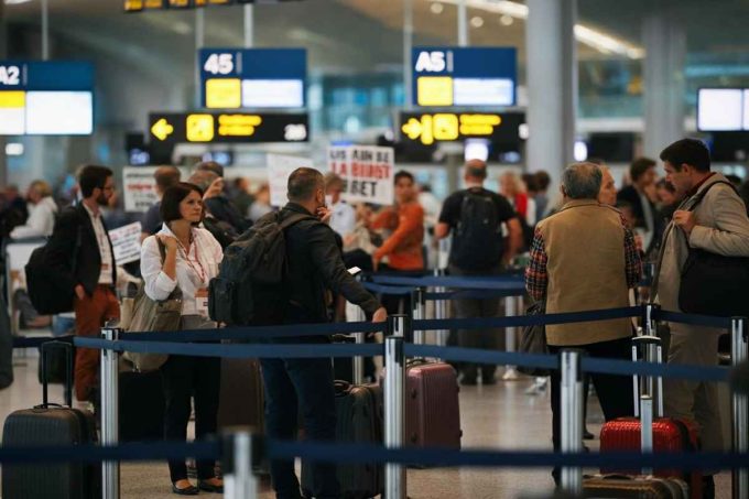 Voli a rischio: il settore aereo si ferma per uno sciopero inaspettato