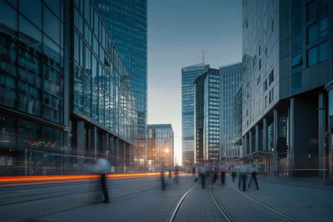 Borsa europea in crescita: Francoforte e Parigi trainano il rialzo