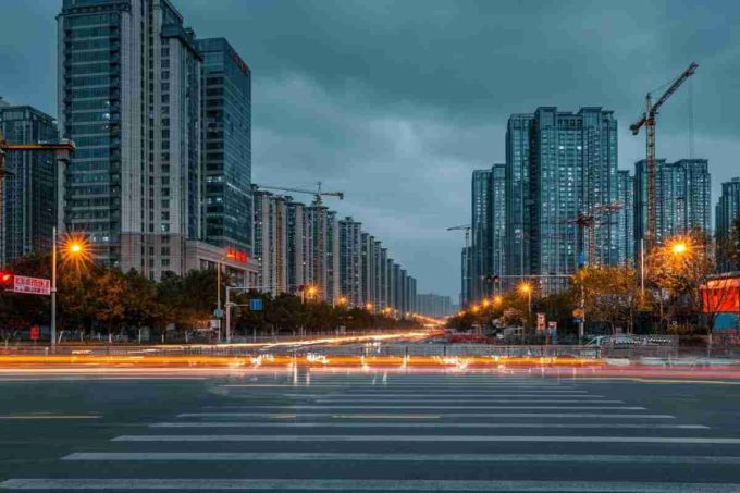 Cina: Pil del terzo trimestre in rallentamento al +4,8% tra le tensioni con gli Stati Uniti