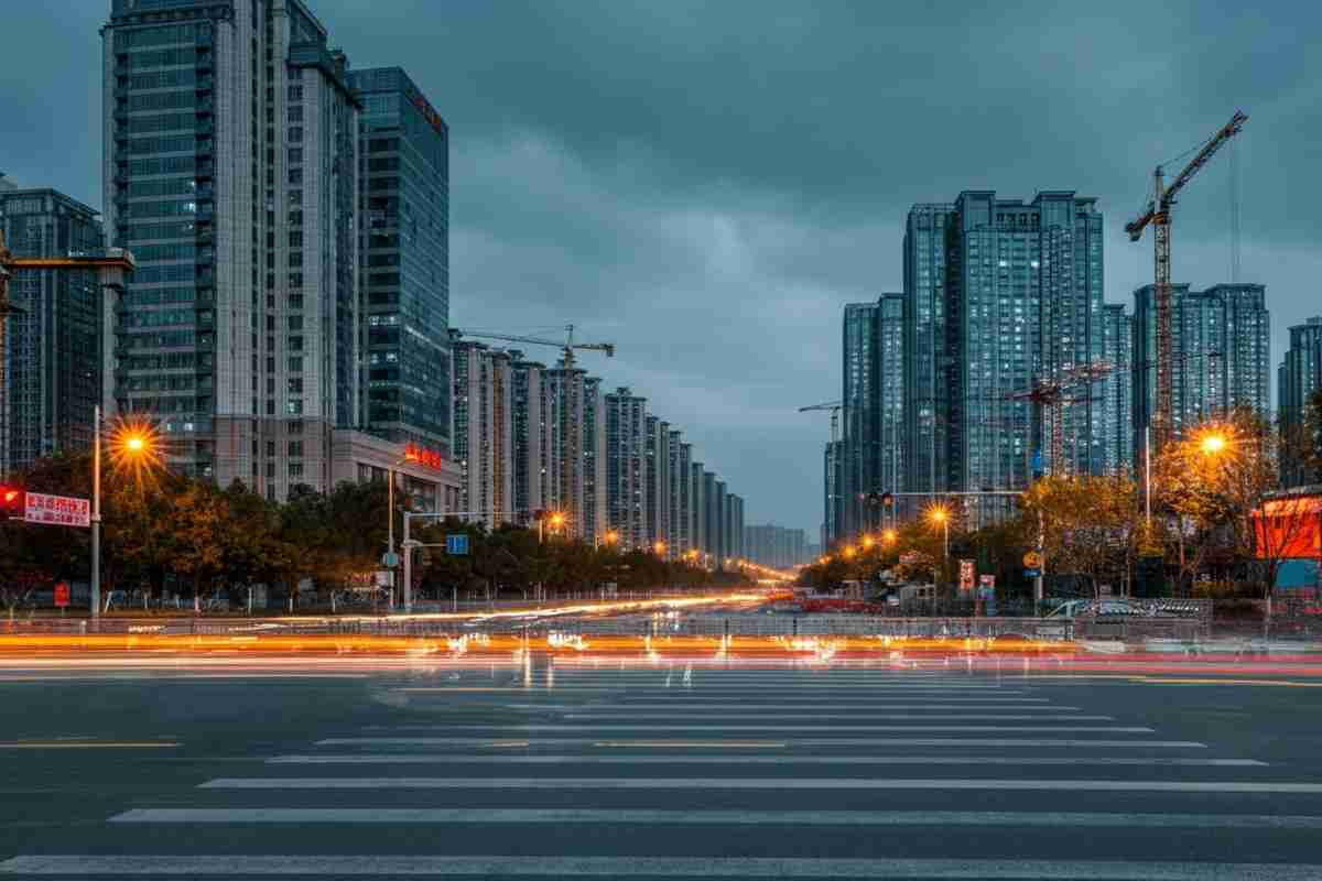 Cina: Pil del terzo trimestre in rallentamento al +4,8% tra le tensioni con gli Stati Uniti