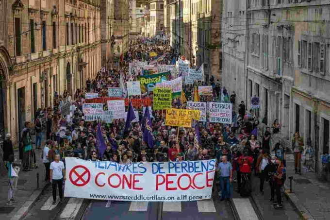 Corteo pro-Pal a Roma: un milione in piazza per la causa palestinese