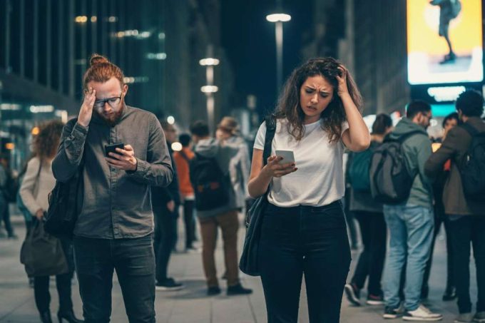 Fastweb in crisi: disservizi colpiscono l'intera Italia