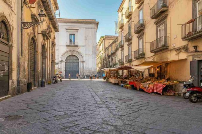 Francesca Albanese contro i napoletani: la frase che scatena la class action e l'attacco dell'ex avvocato di Maradona