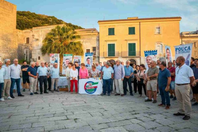 Giosy Romano: il nuovo volto di Forza Italia in Campania