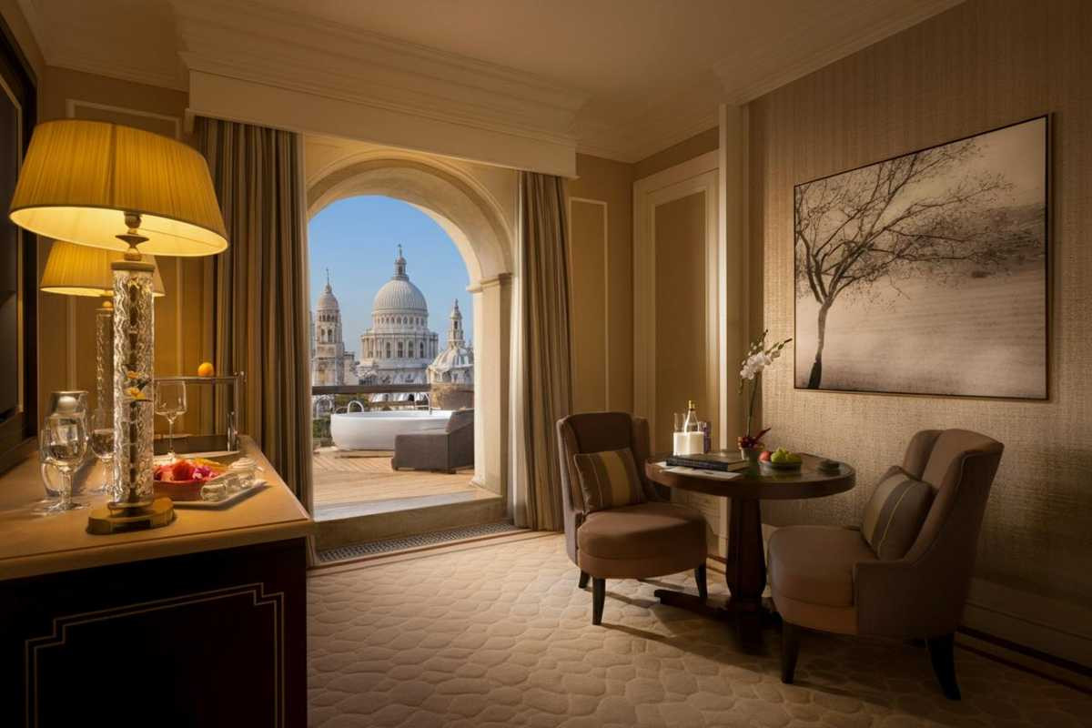 Grand Hotel Palatino di Roma: un restyling da 27 milioni e l'arrivo della quinta stella