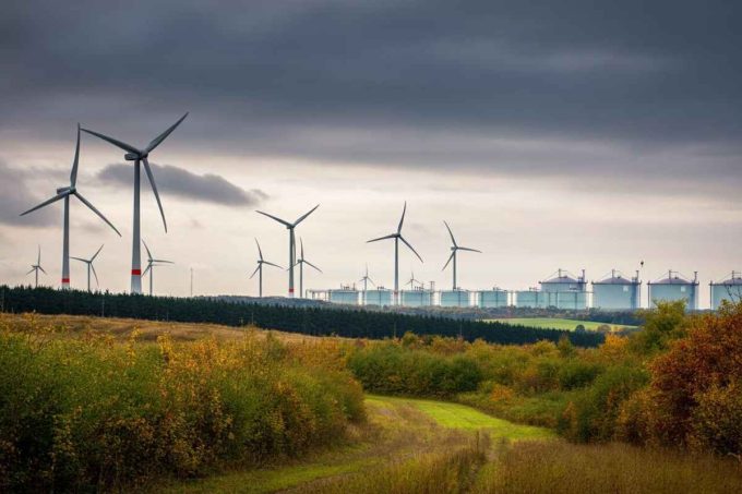 Il gas ad Amsterdam: il calo sorprendente grazie al vento e al clima mite