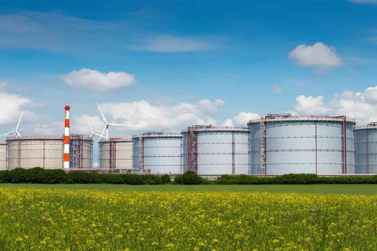 Il gas scende leggermente: cosa significa il calo a 31,44 euro al Ttf di Amsterdam