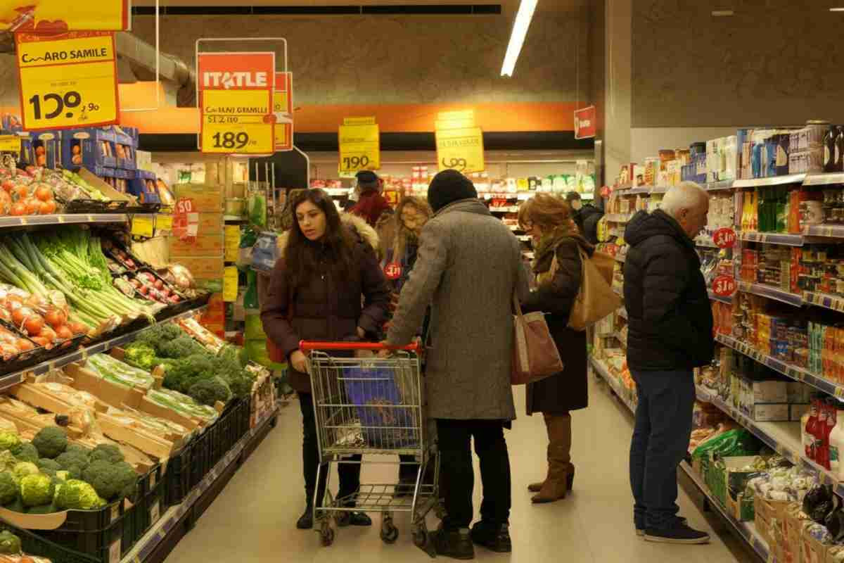 Inflazione in discesa: a ottobre si attesta all'1,2% con un calo mensile dello 0,3%