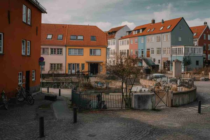 L'Unione Europea chiarisce: le norme locali sugli affitti brevi devono rispettare il diritto europeo