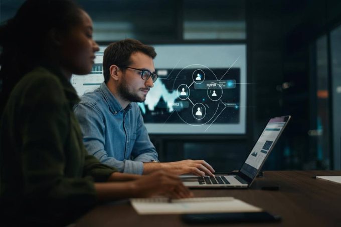 Labelium lancia Cosmo5 e conquista l'Italia con l'ingresso di Storeis