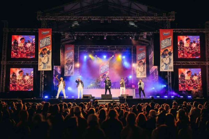 Sanremo 2023: 26 Big e 4 Nuove Proposte si sfidano sul palco