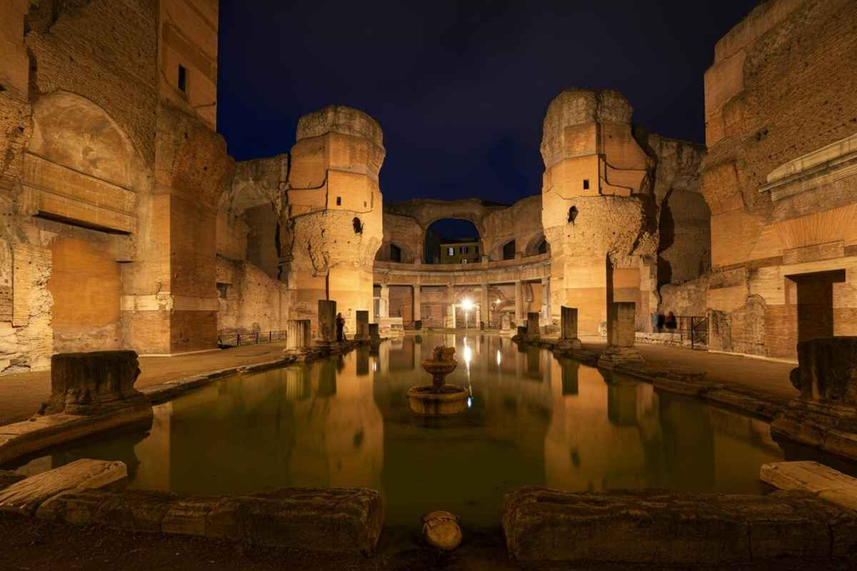 Scopri il fascino notturno delle Terme di Caracalla con visite esclusive