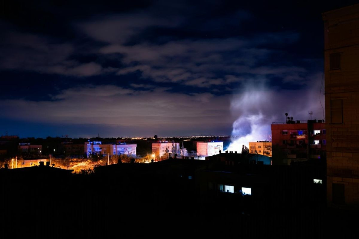 Ucraina lancia un attacco aereo: decine di droni in volo su Mosca