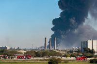Esplosione devastante scuote una zona industriale di Buenos Aires