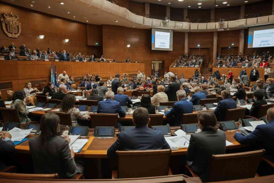 Meloni all'Anci: la manovra storica che evita i tagli agli enti locali