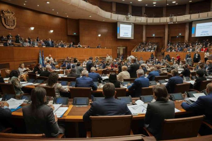 Meloni all'Anci: la manovra storica che evita i tagli agli enti locali