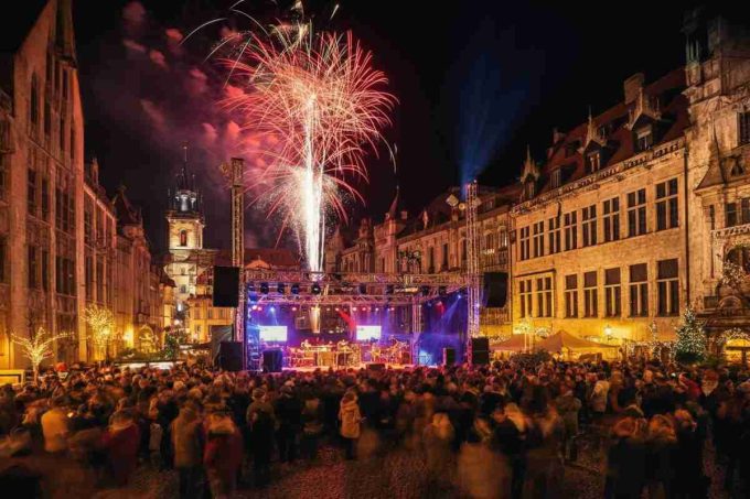 Capodanno da sogno: festeggia in città da Roma a Dubai