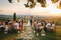 La regina del destination wedding svela il segreto dell'Italia irresistibile
