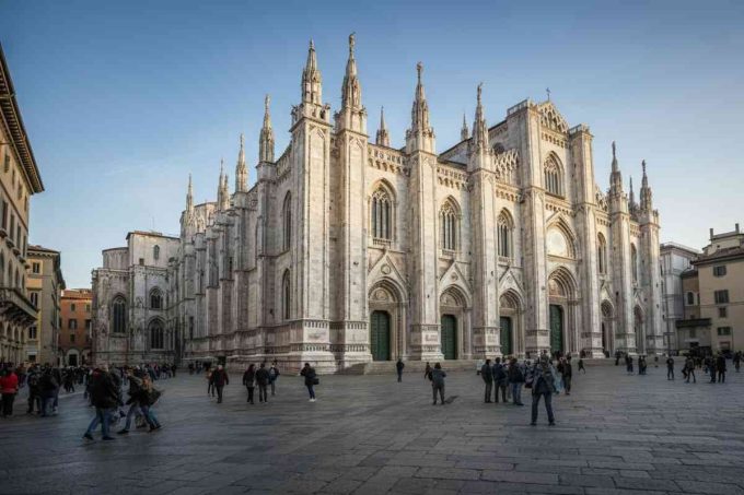 La truffa alla onlus del campanile di Giotto: svelato il gioco del man in the middle