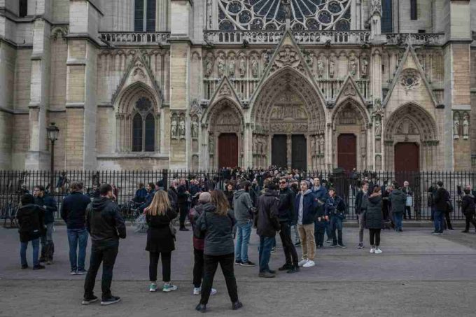 Notre-Dame de Paris: 11 milioni di visitatori in un anno, un'icona che attrae il mondo