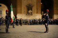 Sergio Mattarella annuncia la rivoluzione dell'inno d'Italia: addio al Sì finale