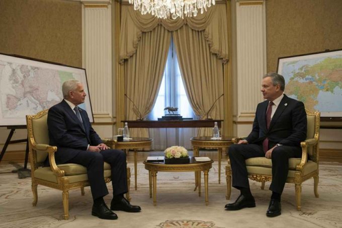 Trump annuncia progressi significativi verso la pace con Zelensky