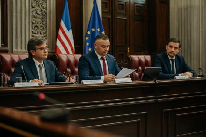 Alemanno in audizione: la riforma della professione di commercialista sotto i riflettori