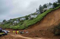 Frana a Niscemi: 1500 sfollati e 900 euro al mese per le famiglie evacuate