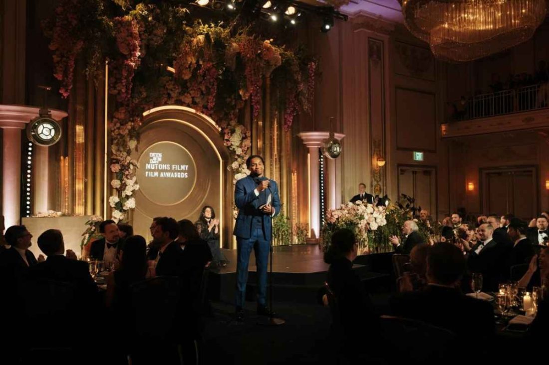 Hamnet trionfa ai Golden Globe: miglior dramma, mentre 'Una battaglia dietro l'altra' conquista il premio per la miglior commedia