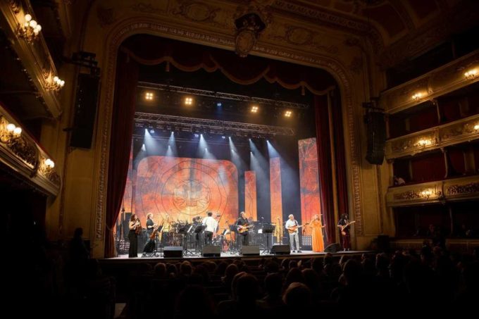 I duetti indimenticabili di Sanremo: da Morgan a Fagnani, un viaggio musicale sul palco