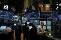 Petrolio in ascesa a New York: chiude a 65,43 dollari