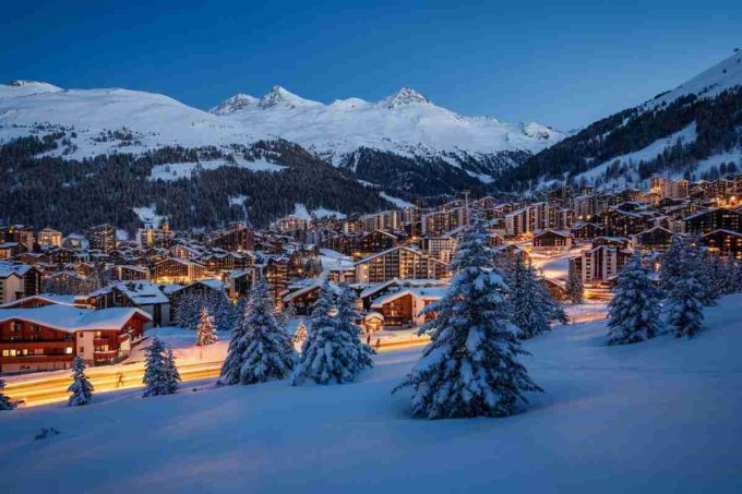 Tragedia a Crans-Montana: identificata la quarta vittima italiana, Chiara Costanzo