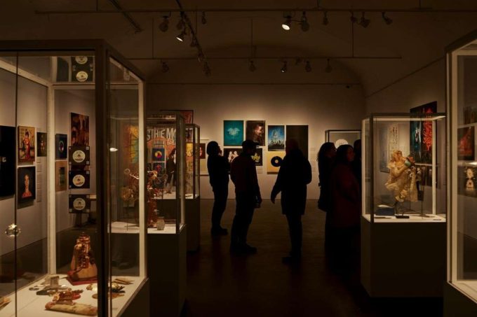 Weekend di arte e musica: da Battiato alla Metafisica