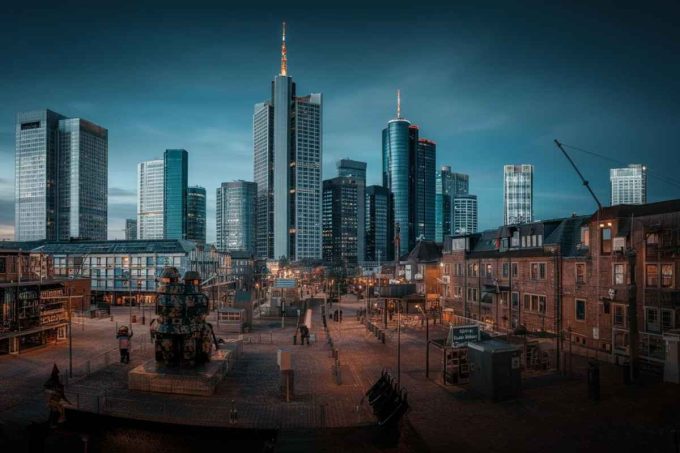 Berlino critica la Francia: spese per la difesa insufficienti