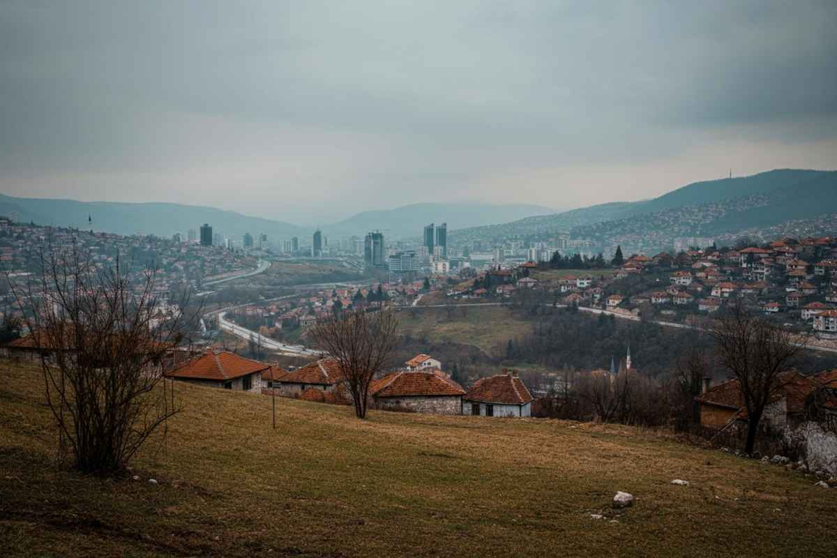 Cecchini italiani a Sarajevo: spuntano nuovi sospetti, tra cui un banchiere