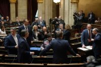 Fratelli d'Italia: dialogo aperto nonostante le critiche alla legge elettorale