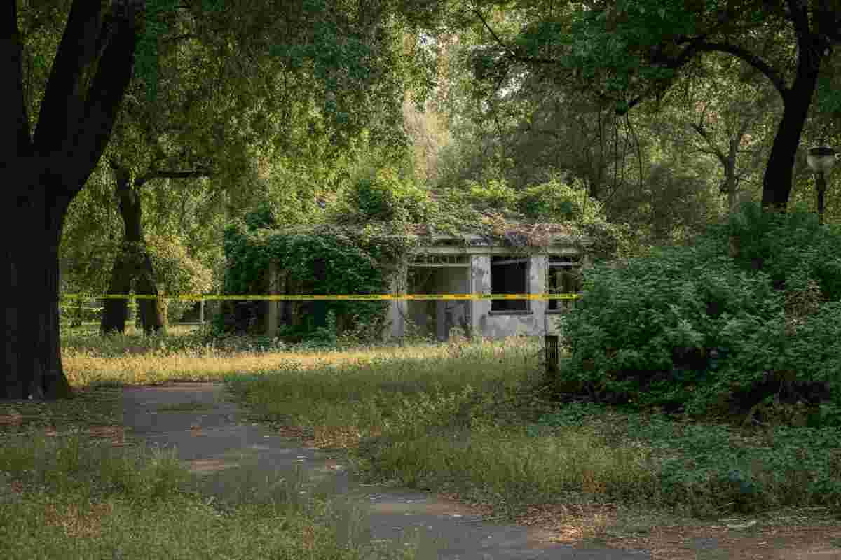 Mistero a Scandicci: trovata decapitata nell'ex area del Cnr