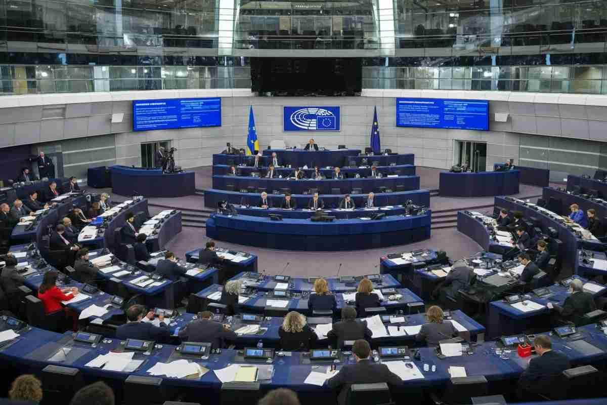 Pe spinge sull'euro digitale: 47 emendamenti in arrivo per il voto di martedì