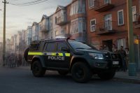 Quattro poliziotti sotto inchiesta per il ferimento di un rapinatore a Rogoredo: si parla di uso legittimo delle armi