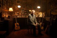 Scoprendo l'anima di Jeff Buckley: oltre la leggenda e nel suo mondo fragile