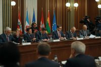 Trump: l'ambivalenza sulla guerra in Iran e le scelte difficili